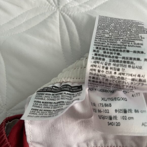 Dockers Men's Cargo Shorts Red Size XL - Picture 8 of 8